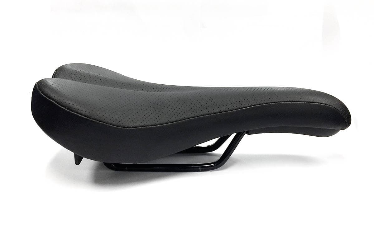 Wide Saddle